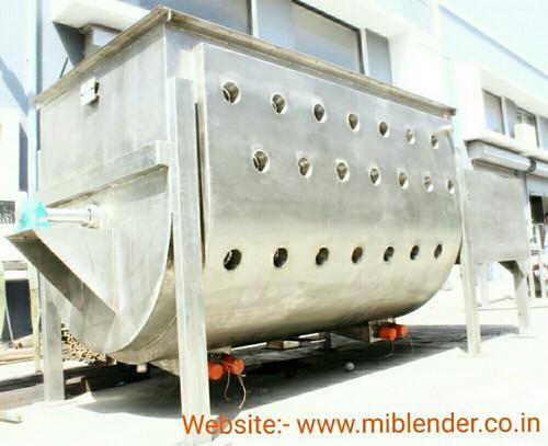 Low Maintenance Gmp Ribbon Blender (2500kg)