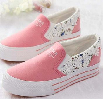 Pocket Friendly Women Casual Shoes