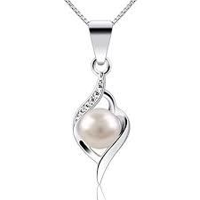 Ladies Fancy Pendant Set Gender: Women