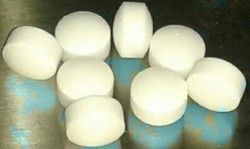 White Color Naphthalene Balls