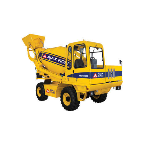 Yellow Self Loading Concrete Machine