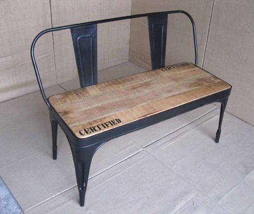 Iron Metal Bench With Wooden Top Application: Garden