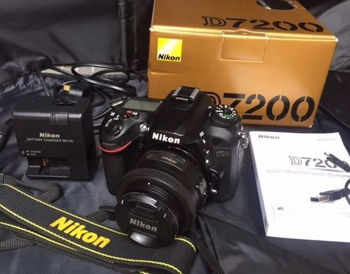  ब्लैक D7200 डिजिटल कैमरा (Nikon) 