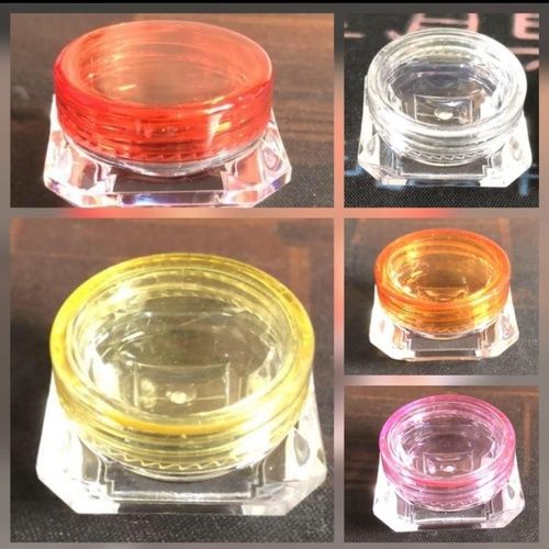 5 Gm Acrylic Lip Balm Containers Recommended For: Creams