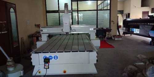 Heavy Duty High Speed Less Maintenance Electric Cnc Router Machine For Industrial Use