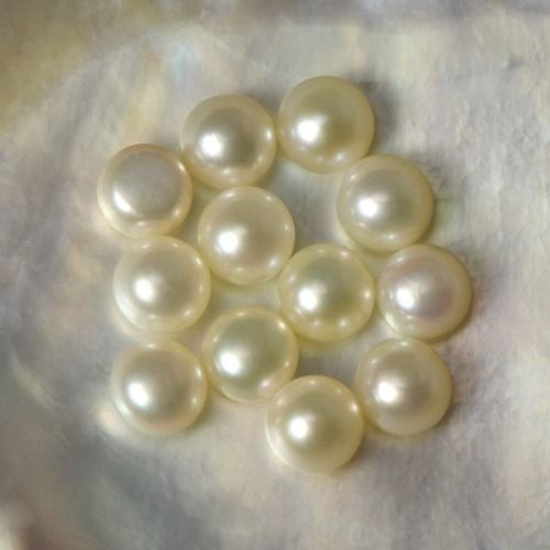 Seamless Finish Pearl Button Moti