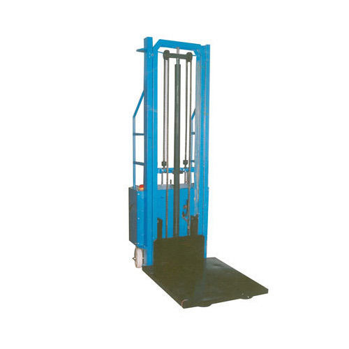 Hydraulic Bale Lift