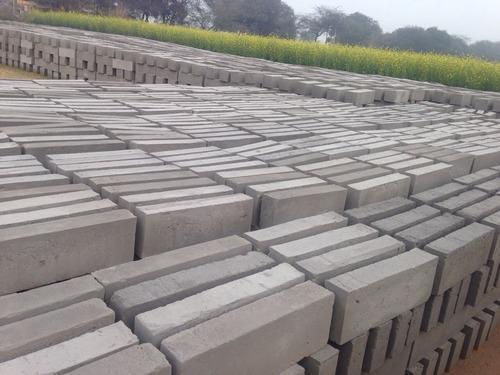 Cellular Lightweight Concrete Brick