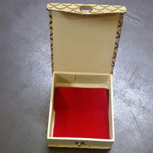 Ladies Earring Jewelery Box