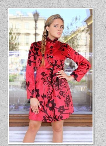 Printed Woolen Long Coat Size: Extra Large