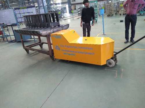 Base Wheeled Battery Operated Trolley For Material Handling Industry