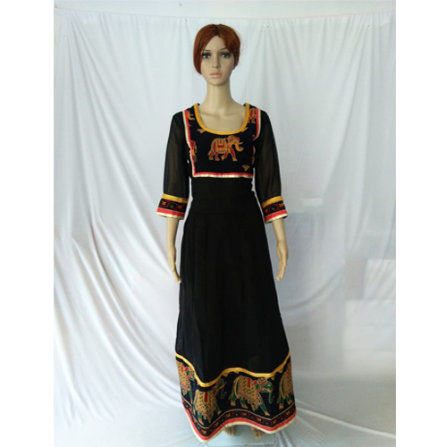 एलिफेंट प्रिंट और लेस वर्क के साथ डिजाइनर जॉर्जेट फ्लोर लेंथ कुर्ती