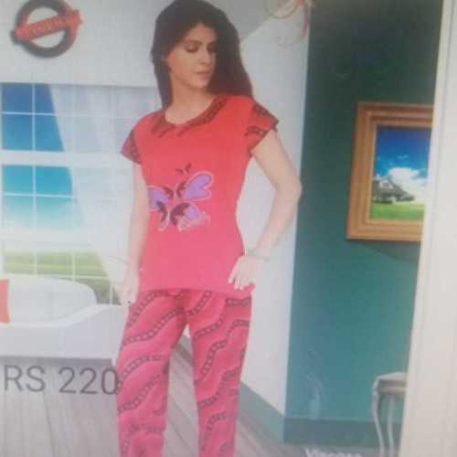 Cotton Ladies Tracksuit at Rs 300/piece in Surat
