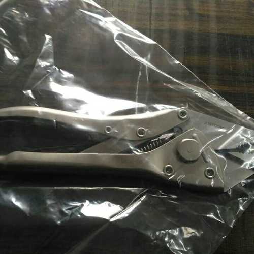 Corrosion Resistant Nose Plier