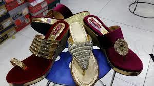 ट्रेंडी और स्टाइलिश लेडीज़ सैंडल