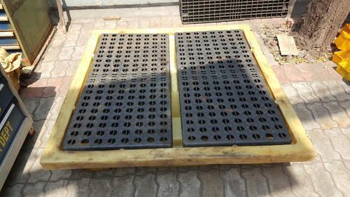 Square Drum Containment Pallet