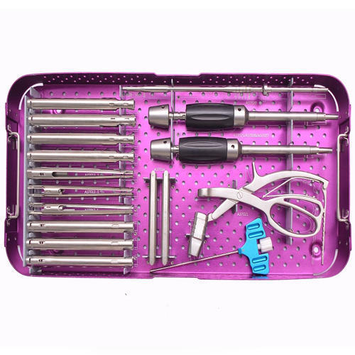 Deaver Retractor