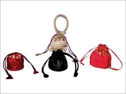 Highly Demanded Jewellery Pouches Use: Jewelry