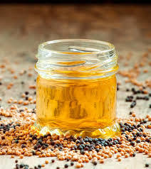 Highly Pure Mustard Oil - Extracted from High-Quality Mustard Seeds, Long Shelf Life & Strict Quality Inspection