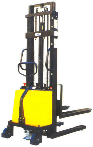 Strong Easy To Operate Semi Electric Stacker