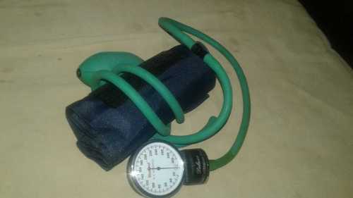 Dial Deluxe Blood Pressure Apparatus