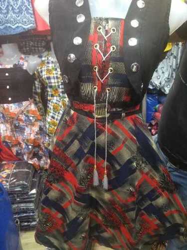 रेयन एंड कॉटन मिडी कुर्तिस