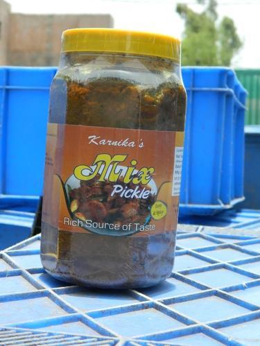 Tasty Mixed Vegetables Pickle