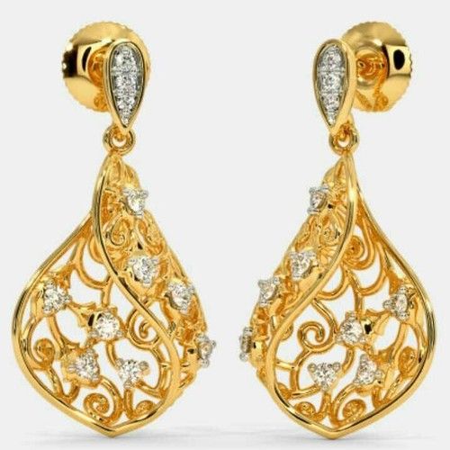 Ladies Gold Fancy Earring 