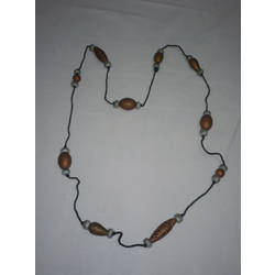 Supreme Quality Beaded Necklace Gender: Women'S