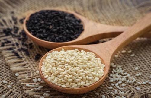 Fresh Black and White Sesame Seeds