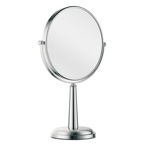 Magnifying Mirror With Light