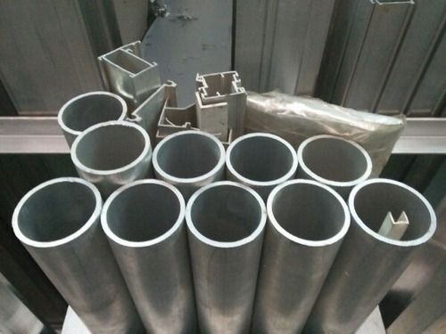 Round Shape Aluminium Pipes