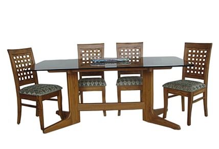  लकड़ी की डाइनिंग टेबल