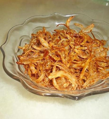 Crispy Fried Onions For Biryani