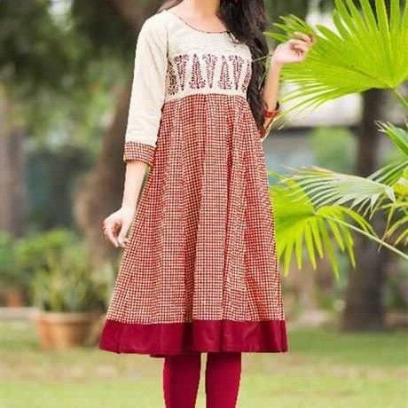 Washable Red And White Color Ladies Cotton Kurti With 3/4 Sleeves