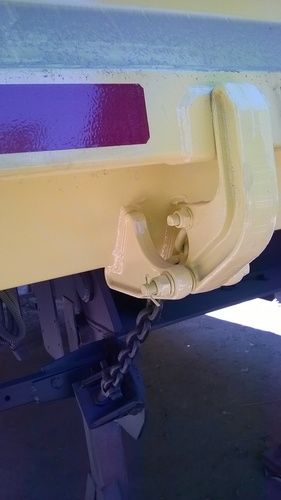 Tipper Body Tail Door Locking System - Chain Type