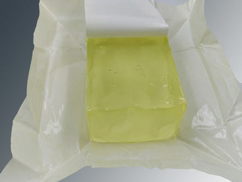 Yellowish White Hot Melt Glue Adhesive For Wet Tissues