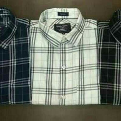 Soft Fabric Men Check Shirts Collar Style: Standard