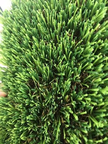 Durable Soft Green Artificial Grass