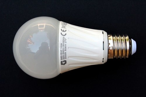 3, 5, 7 and 9 Watt LED Bulbs
