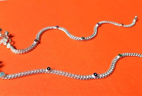 Reasonably Priced Imitation Anklets Weight: 51 Grams (G)