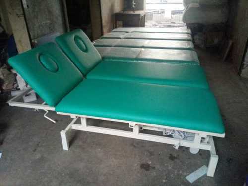 Gns High Low Examination Couch At Best Price In Delhi Delhi