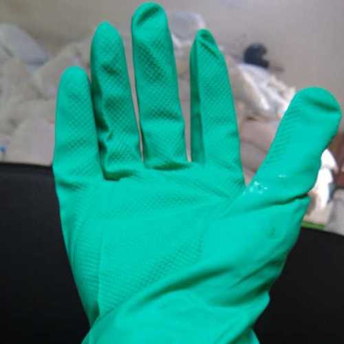 Excellent Finish Chemical Resistance Gloves