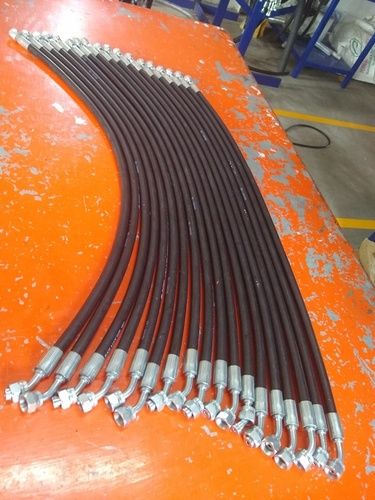 Hydraulic Hoses With Connectors Length: 4  Meter (M)