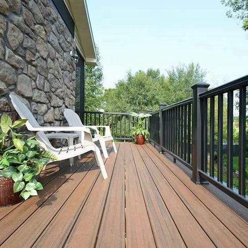 Can Be Customized Wpc Co-Extrusion Garden Decking