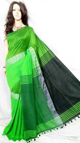 सॉफ्ट टेक्सचर मोध्यामोनी साड़ी