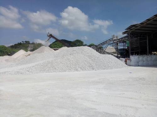 Minerals White Color Dolomite Lumps