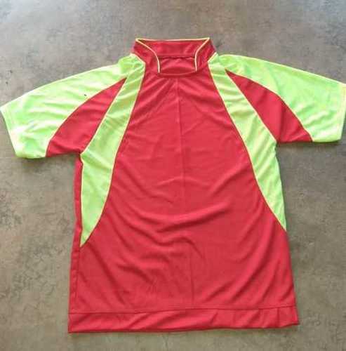 Polyester Men Track Shirt  Chest Size: Customized