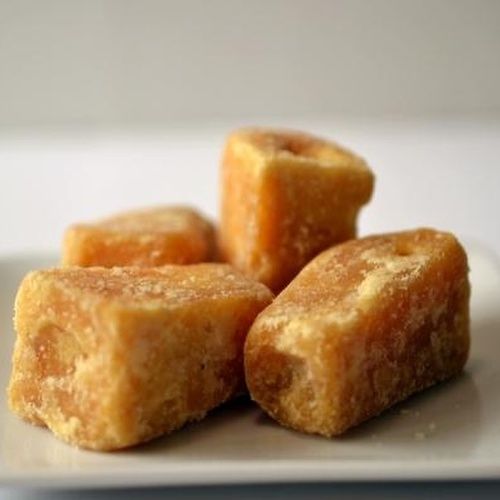 Hygienically Packed Sugarcane Jaggery