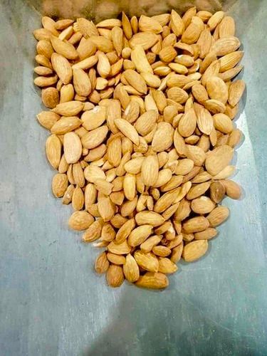 Common Natural Gurbandi Almond Nut